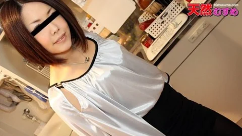 10MUSUME-052411-01 10musume-052411_01 — A Look At The Room Of A Girl Living Alone ~The Home Of The Girl I Picked Up~
