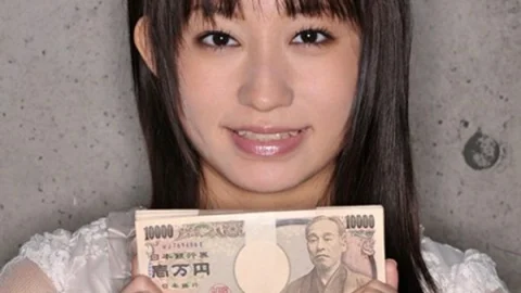 SERO-018 [Special Offer] Mika Osawa is taking part in a “If You Don’t Fall Into This, You’ll Get 1 Million Yen” project! She won’t let go of the 1 million yen she’s got in her mouth, no matter how many questions the actor ask